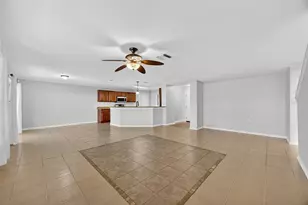 6611 Gates Pointe Way, Riverview, FL 33578 - Photo 7