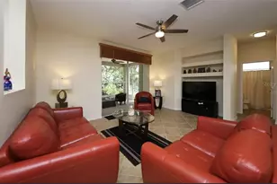 5324 Cottonwood Tree Cir, Valrico, FL 33596 - Photo 9