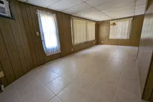 8219 Annwood Rd, Seminole, FL 33777 - Photo 7