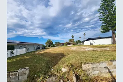 3532 Floramar Terrace, New Port Richey, FL 34652 - Photo 9