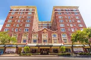 411 1st Ave N, Saint Petersburg, FL 33701 - Photo 1