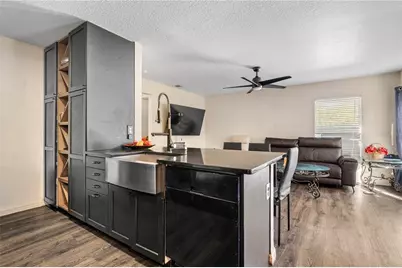 8613 N 15th Street, Tampa, FL 33604 - Photo 11