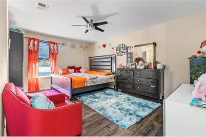 8613 N 15th Street, Tampa, FL 33604 - Photo 17