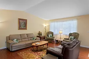 1343 Highland Ave, Tarpon Springs, FL 34689 - Photo 17