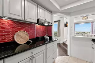 100 Pierce St, Clearwater, FL 33756 - Photo 11
