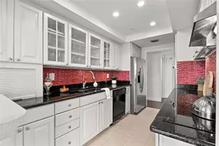 100 Pierce St, Clearwater, FL 33756 - Photo 9