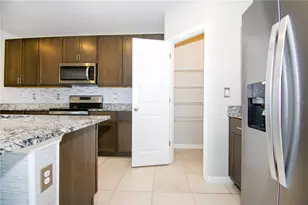 3067 Forrest Plum Ct, Zephyrhills, FL 33540 - Photo 15