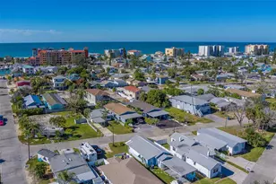 13248 4th St E, Madeira Beach, FL 33708 - Photo 43