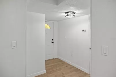 7604 Camarina Calle #7604, Tampa, FL 33615 - Photo 3