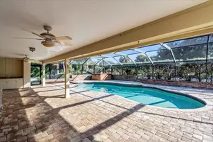 2383 Landings Cir, Bradenton, FL 34209 - Photo 19