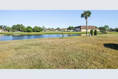 201 Kings Boulevard #13, Sun City Center, FL 33573 - Photo 25