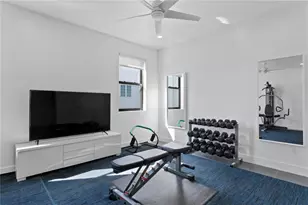 90 Columbia Dr, Tampa, FL 33606 - Photo 47