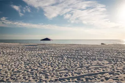 6027 98th Way N, Saint Petersburg, FL 33708 - Photo 13