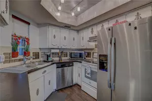 2314 S Clewis Ct, Tampa, FL 33629 - Photo 27
