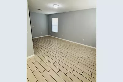 717 W Silver Springs Place, Ocala, FL 34475 - Photo 3