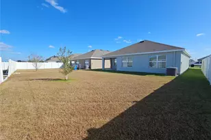 1104 Tidal Rock Ave, Ruskin, FL 33570 - Photo 3