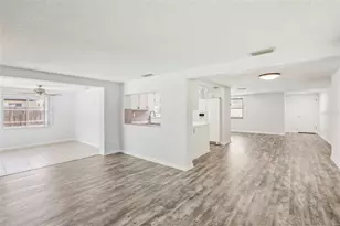 4015 Litchfield Dr, New Port Richey, FL 34652 - Photo 9