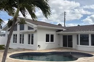 600 115th Ave, Treasure Island, FL 33706 - Photo 5