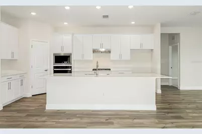 33457 Twilight Sea Place, Dade City, FL 33525 - Photo 5