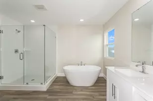 33457 Twilight Sea Place, Dade City, FL 33525 - Photo 21