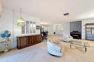 10340 Monarch Dr, Largo, FL 33774 - Photo 11