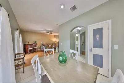 13914 Chalk Hill Place, Riverview, FL 33579 - Photo 17