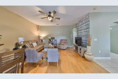 13914 Chalk Hill Place, Riverview, FL 33579 - Photo 19