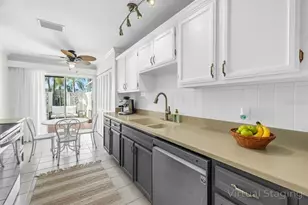 93 Boca Ciega Point Blvd N, Saint Petersburg, FL 33708 - Photo 21