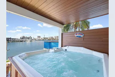 205 Dolphin Point #4, Clearwater Beach, FL 33767 - Photo 5