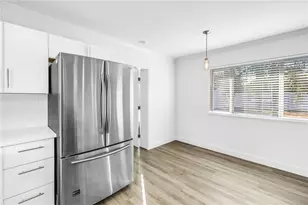 1200 76th Ave N, Saint Petersburg, FL 33702 - Photo 15