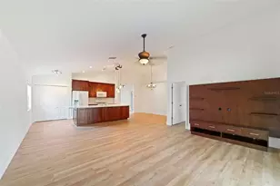 24407 Rolling View Ct, Lutz, FL 33559 - Photo 13