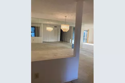 8198 Terrace Garden Drive N #211, Saint Petersburg, FL 33709 - Photo 3