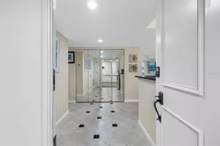 1400 Gulf Blvd, Clearwater Beach, FL 33767 - Photo 3