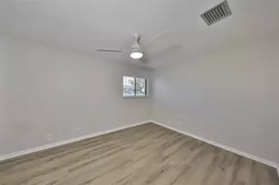 8616 Palm Ln, Temple Terrace, FL 33637 - Photo 21