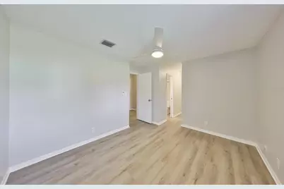 8616 Palm Lane, Temple Terrace, FL 33637 - Photo 23