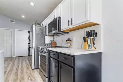 115 Somerset Drive, Davenport, FL 33897 - Photo 15