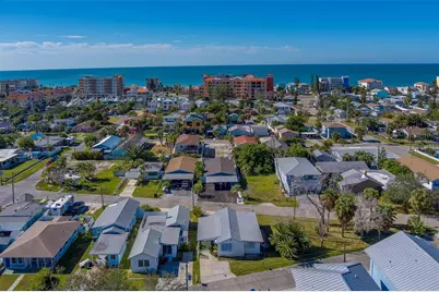 13248 4th Street E #B, Madeira Beach, FL 33708 - Photo 37