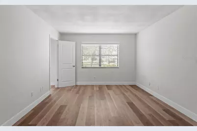 4910 Bay Street NE #111, Saint Petersburg, FL 33703 - Photo 13