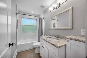 319 W Giddens Ave, Tampa, FL 33603 - Photo 21