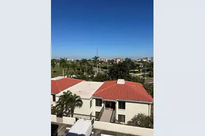 6365 Bahia Del Mar Boulevard #506, Saint Petersburg, FL 33715 - Photo 1