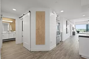 125 Island Way, Clearwater Beach, FL 33767 - Photo 35