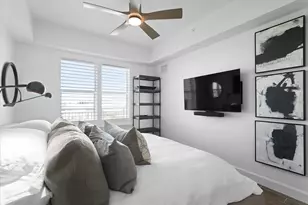 125 Island Way, Clearwater Beach, FL 33767 - Photo 39