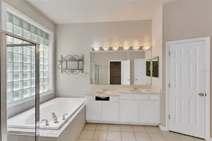10218 Shadow Branch Dr, Tampa, FL 33647 - Photo 23