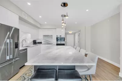 1 Beach Drive SE #1210, Saint Petersburg, FL 33701 - Photo 3