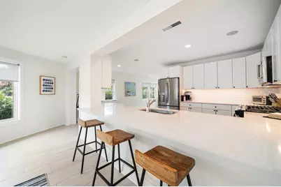 1018 Bay Esplanade, Clearwater Beach, FL 33767 - Photo 31