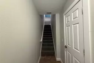 7350 Black Walnut Way, Lakewood Ranch, FL 34202 - Photo 9