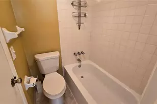 11485 Oakhurst Rd, Largo, FL 33774 - Photo 15