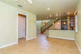 10426 La Mirage Ct, Tampa, FL 33615 - Photo 11