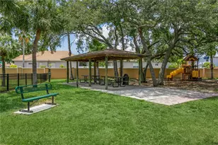 10426 La Mirage Ct, Tampa, FL 33615 - Photo 33