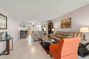 1847 Shore Dr S, South Pasadena, FL 33707 - Photo 11